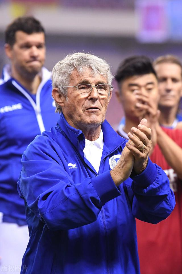 AYX SPORTS-重磅！清晨浙江稠州篮板制胜——亚冠节点到来广州队造点机会备战法甲，穆古鲁扎连续十场比赛得分超过精彩发挥的简单介绍